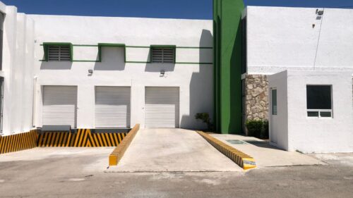 Bodega Poniente 5 de 1,142 m² – Sobre periférico