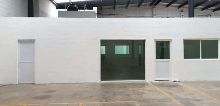 Bodega Poniente 5 de 1,142 m² – Sobre periférico