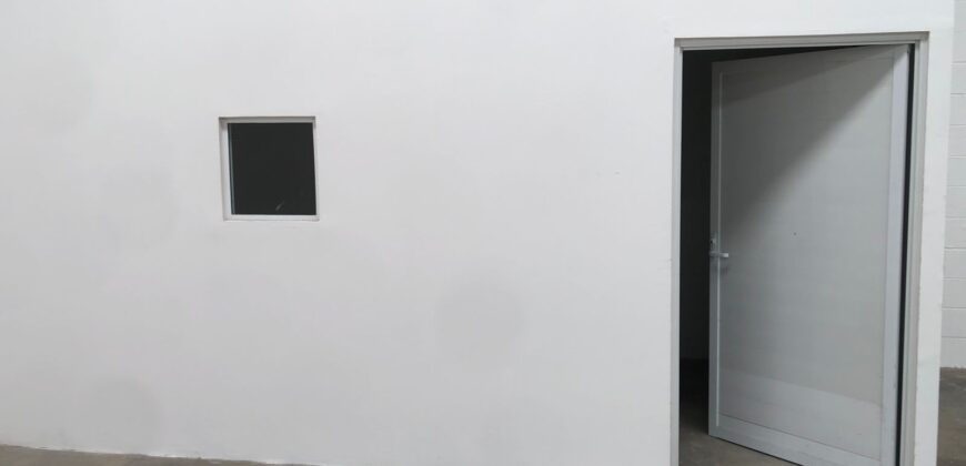 Bodega Poniente 5 de 1,142 m² – Sobre periférico