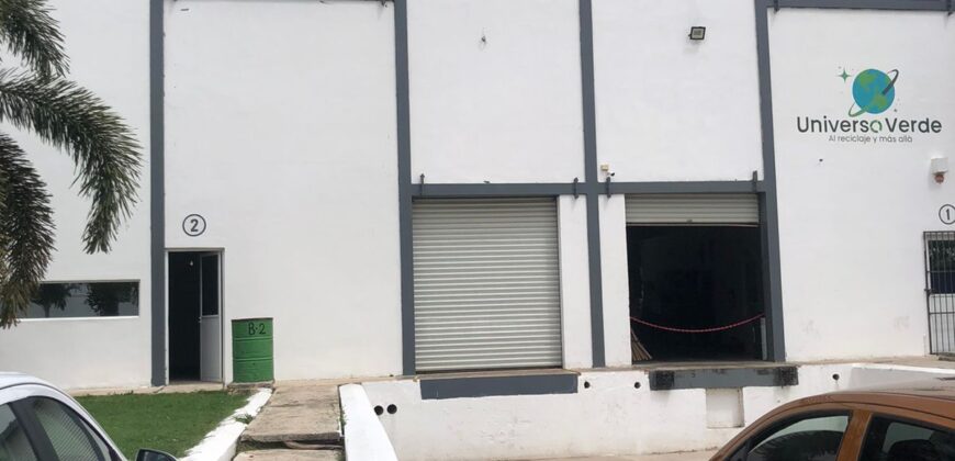 Bodega Panamericana 2 de 796 m² – Con oficinas