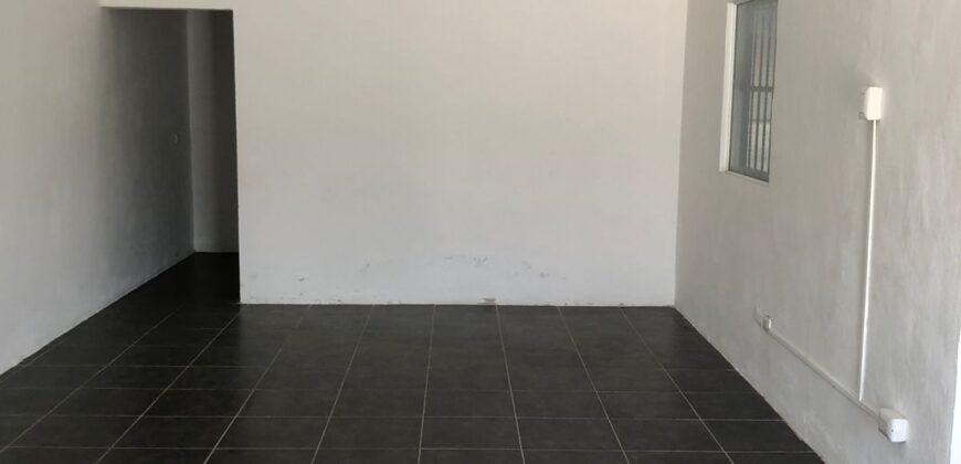 Bodega Panamericana 10 de 1,290 m² – Con oficinas