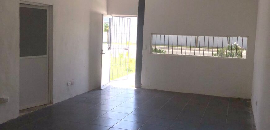 Bodega Panamericana 10 de 1,290 m² – Con oficinas
