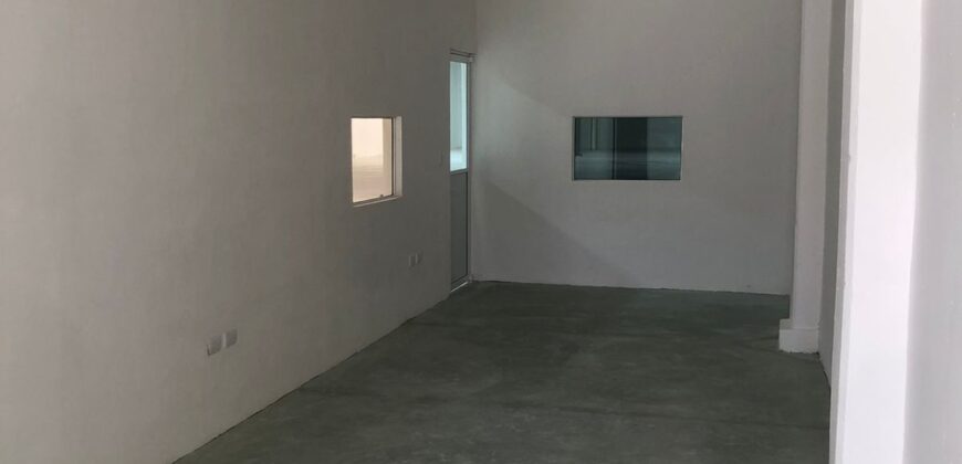 Bodega Panamericana 20 de 978 m² – Con oficinas