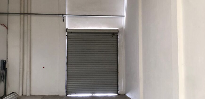 Bodega Panamericana 11 de 650 m² – Con oficinas