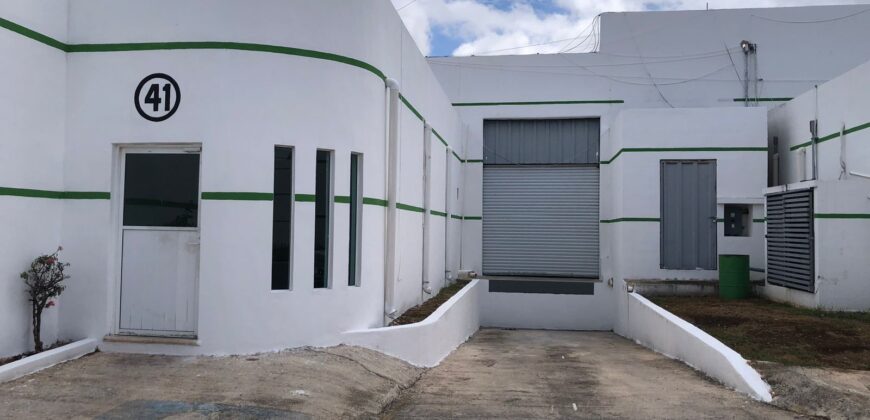 Bodega Poniente 41 de 500 m² – Baño completo