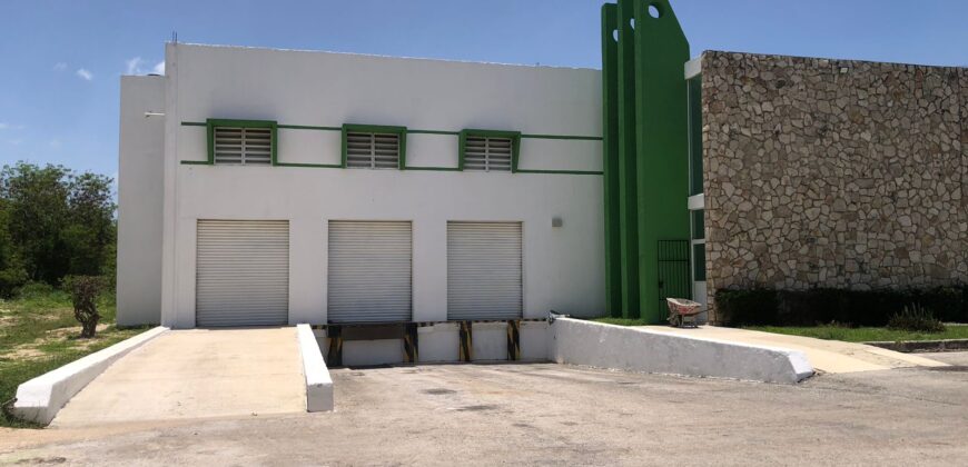 Bodega Poniente 1 de 1,293 m² – Sobre periférico