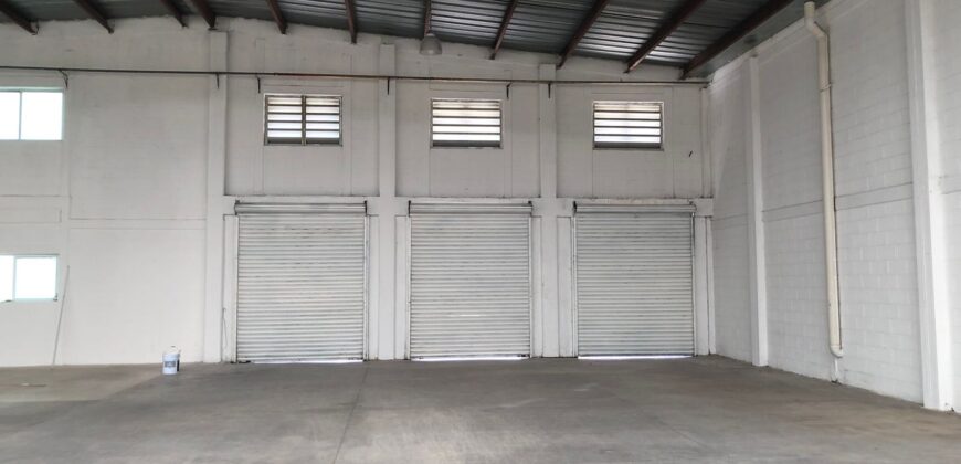 Bodega Poniente 1 de 1,293 m² – Sobre periférico