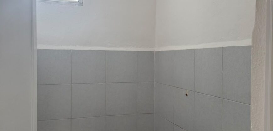 Bodega Poniente 27 de 995 m² – Con comedor