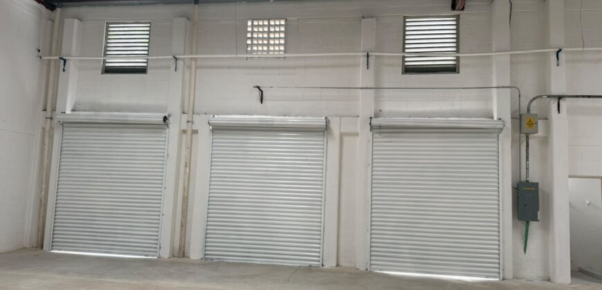 Bodega Poniente 27 de 995 m² – Con comedor