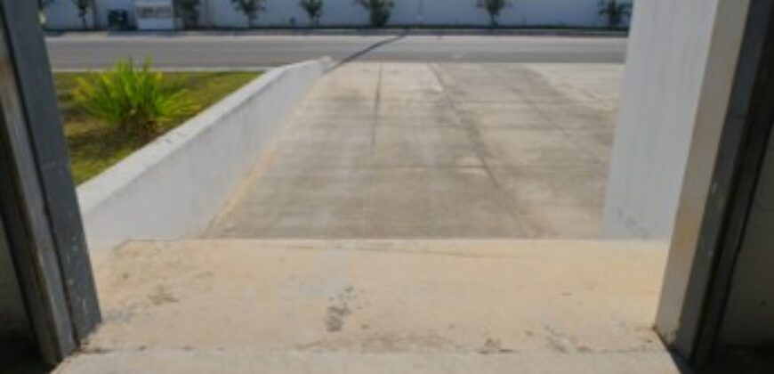 Bodega Panamericana 15 de 655 m² – Con oficinas