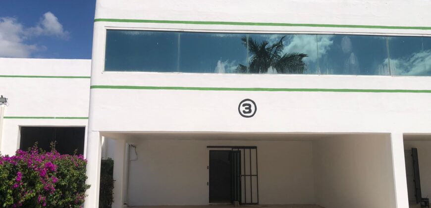 Bodega CRIT 3 de 556 m² – Con oficinas