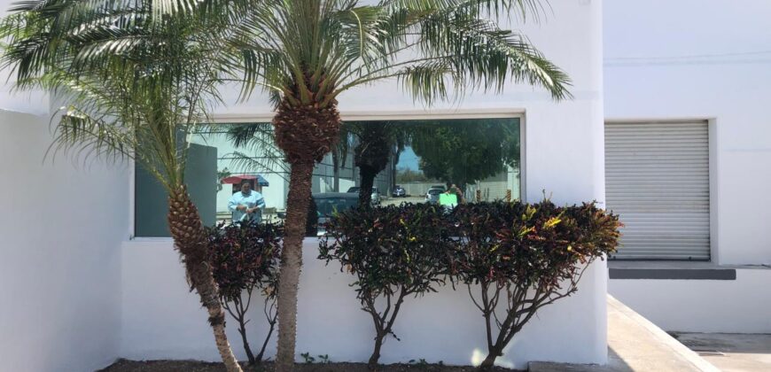 Bodega CRIT 15 de 550 m² – Con oficinas