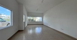 Bodega CRIT 13 de 693 m² – Oficinas amplias